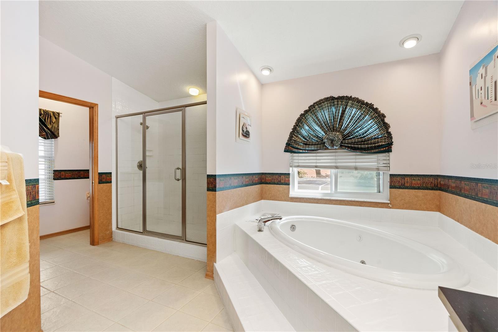 Listing photo id 20 for 8057 Moonlight Lane