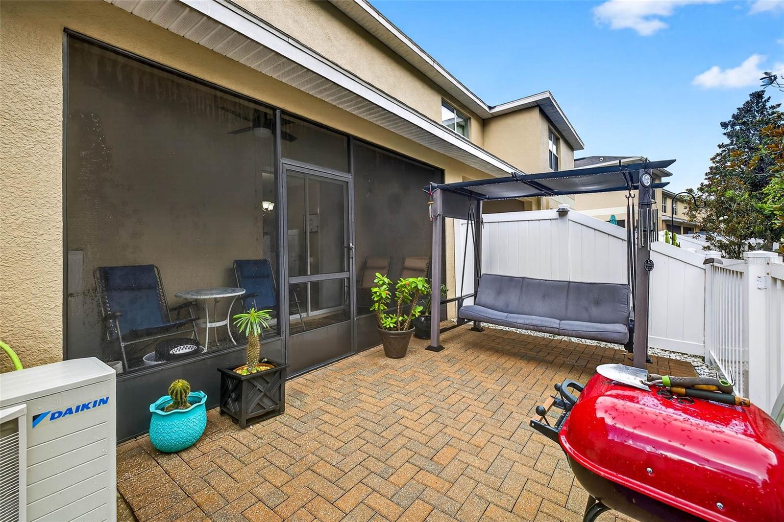 Image 33 of 38 For 11950 Greengate Drive