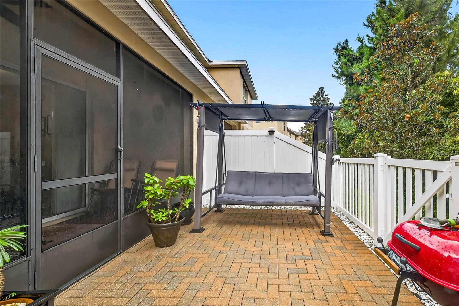 Image 34 of 38 For 11950 Greengate Drive