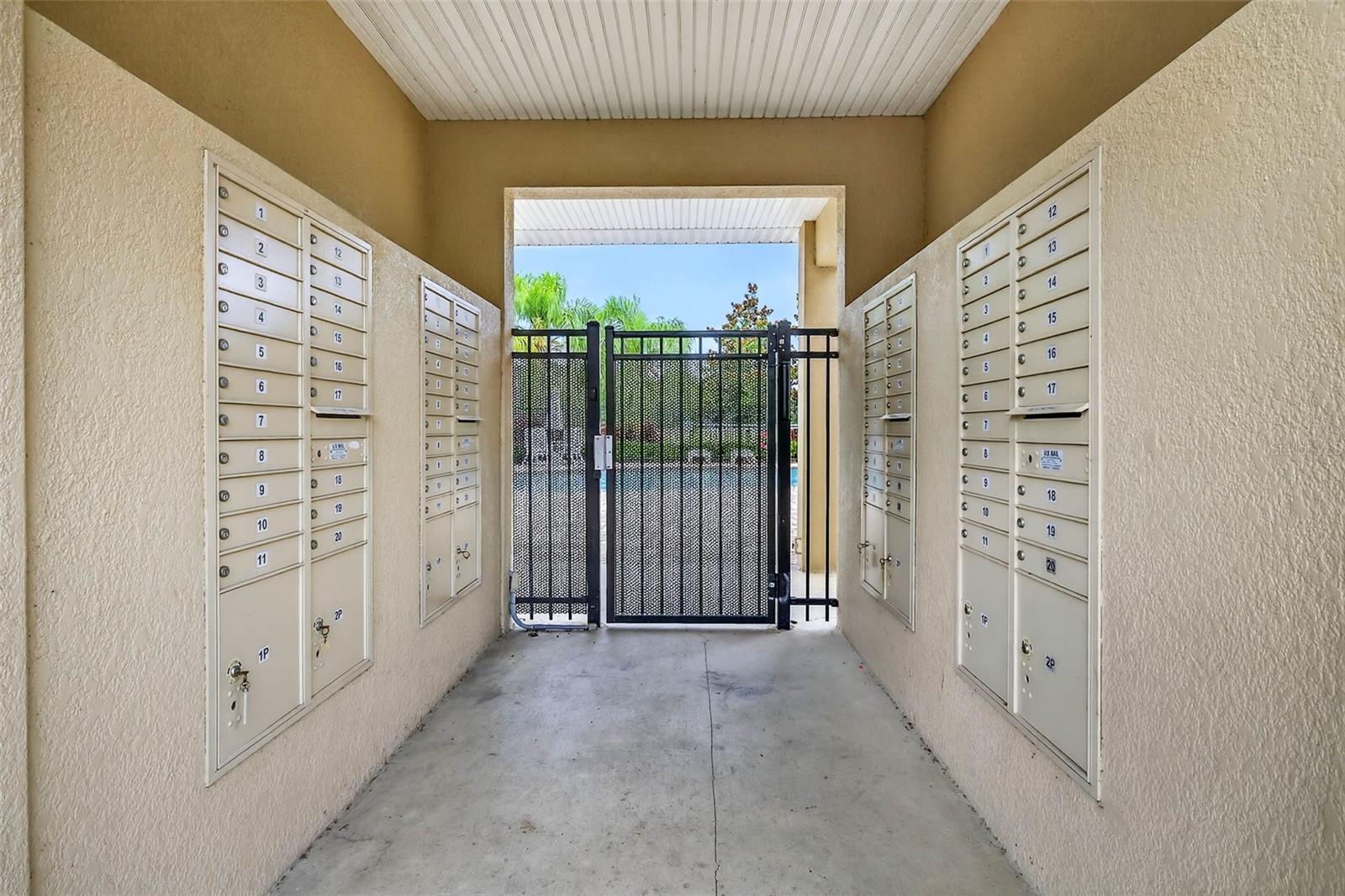 Image 38 of 38 For 11950 Greengate Drive