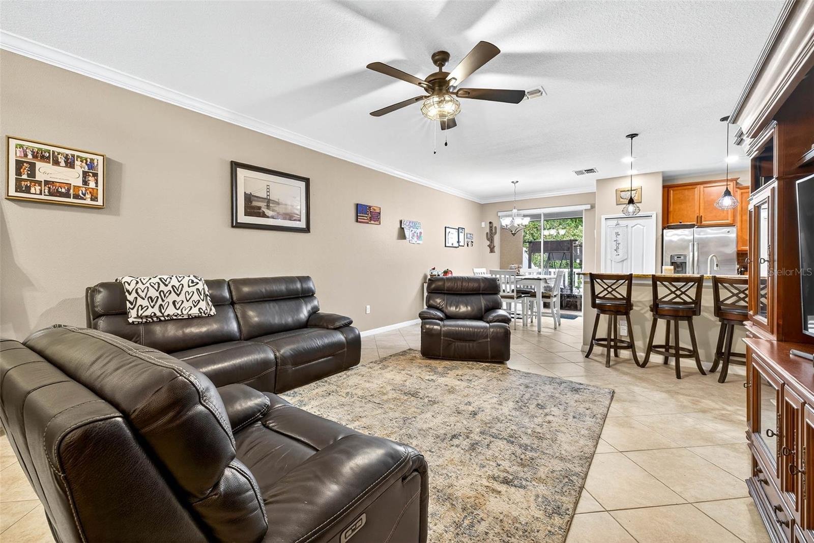 Image 6 of 38 For 11950 Greengate Drive