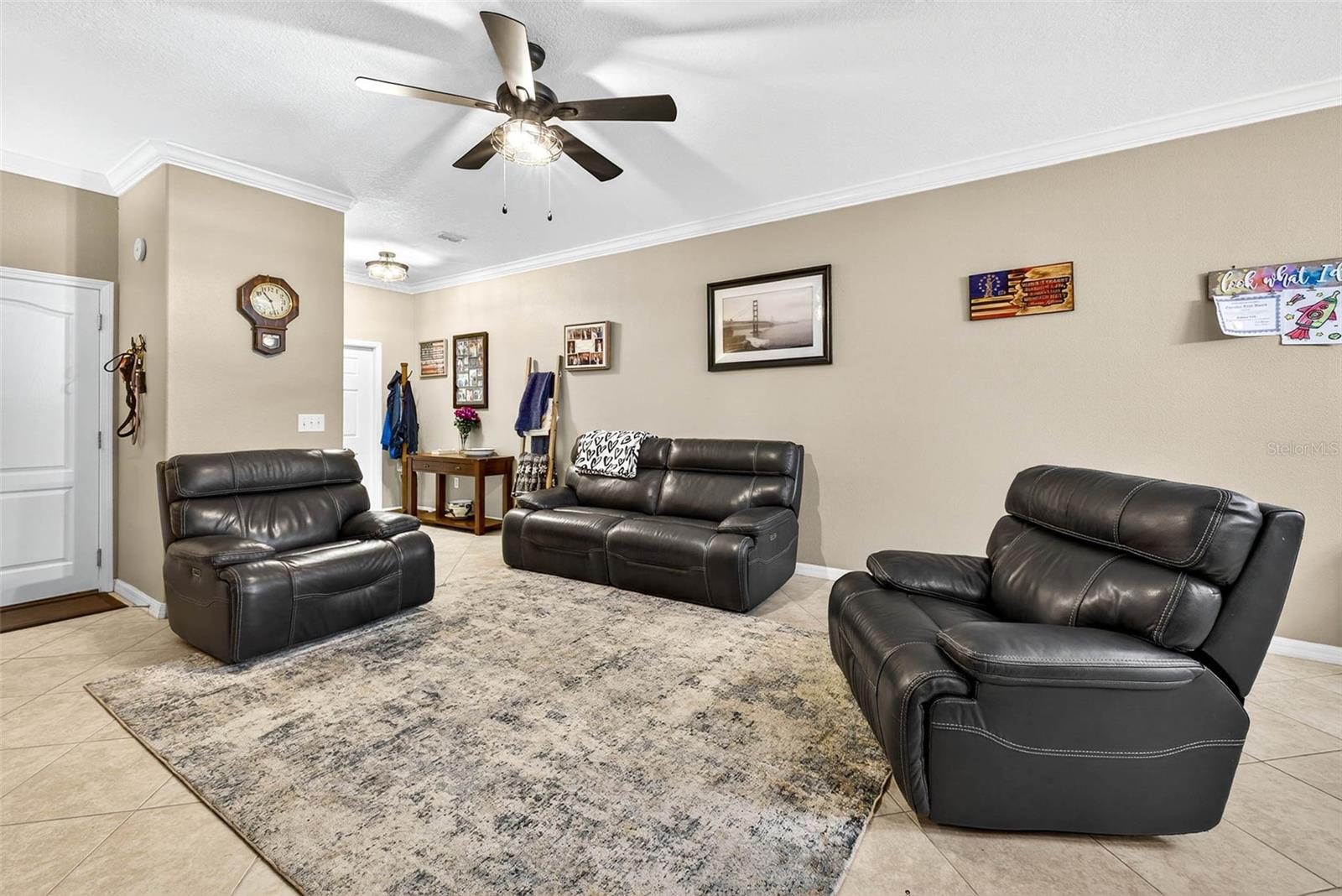Image 7 of 38 For 11950 Greengate Drive