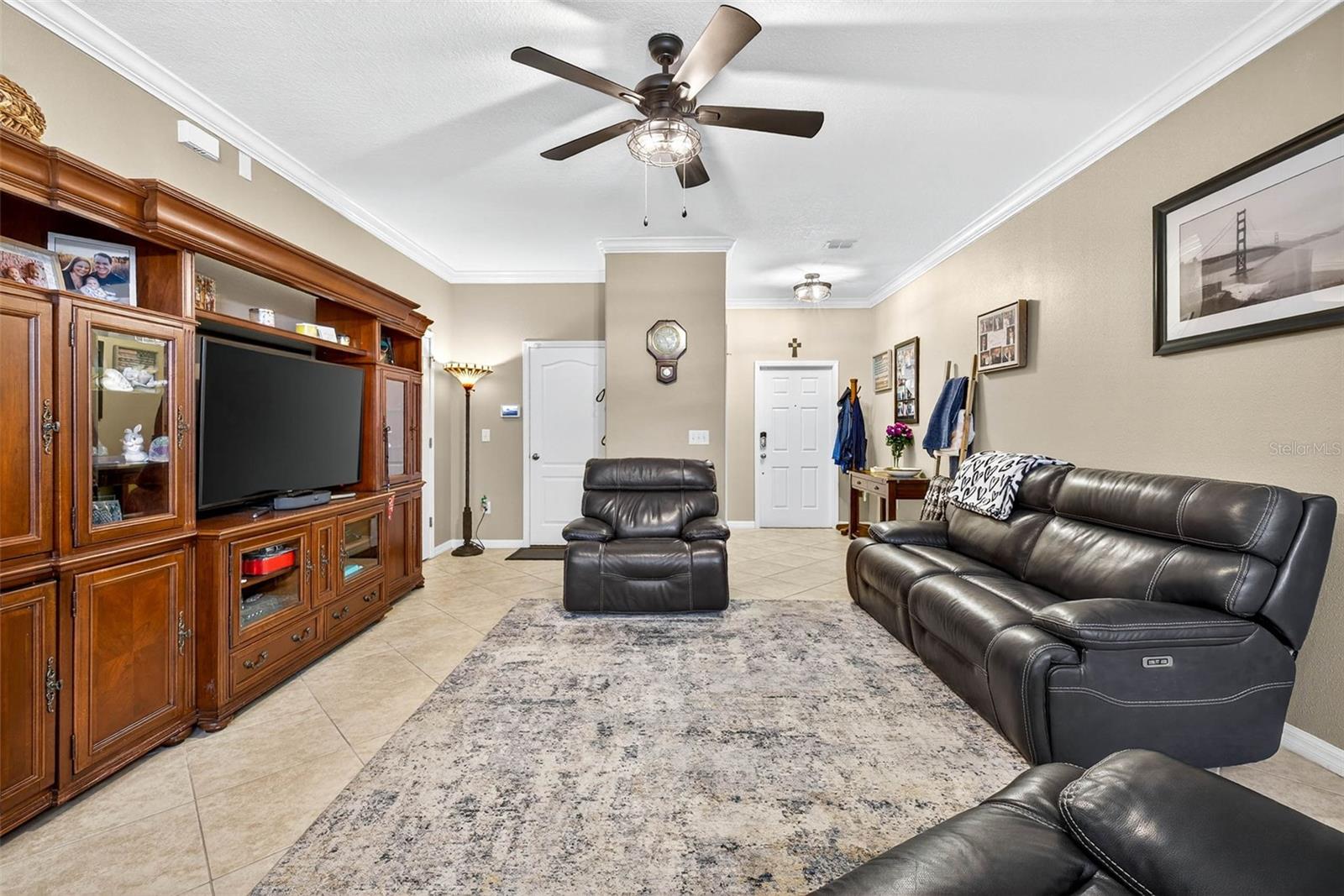 Image 9 of 38 For 11950 Greengate Drive