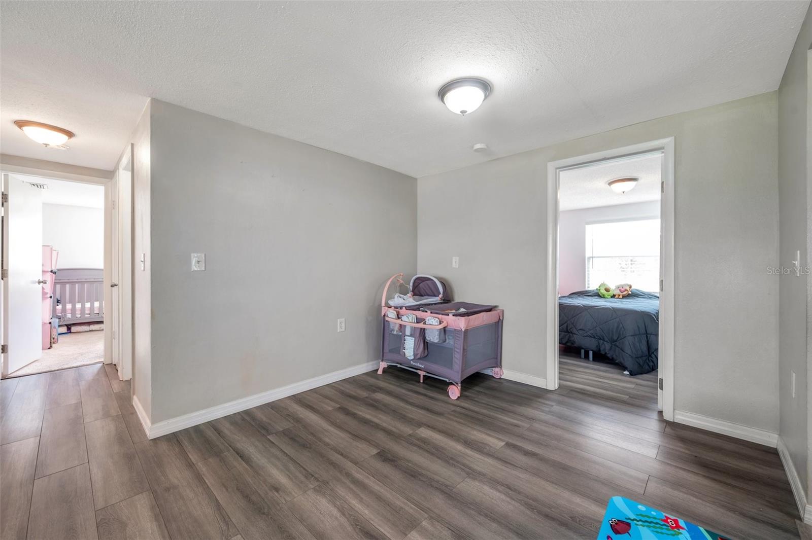 Image 17 of 74 For 5533 Riddle Road