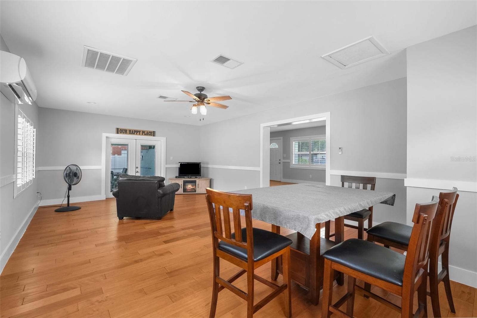 Image 47 of 68 For 18605 San Rio Circle