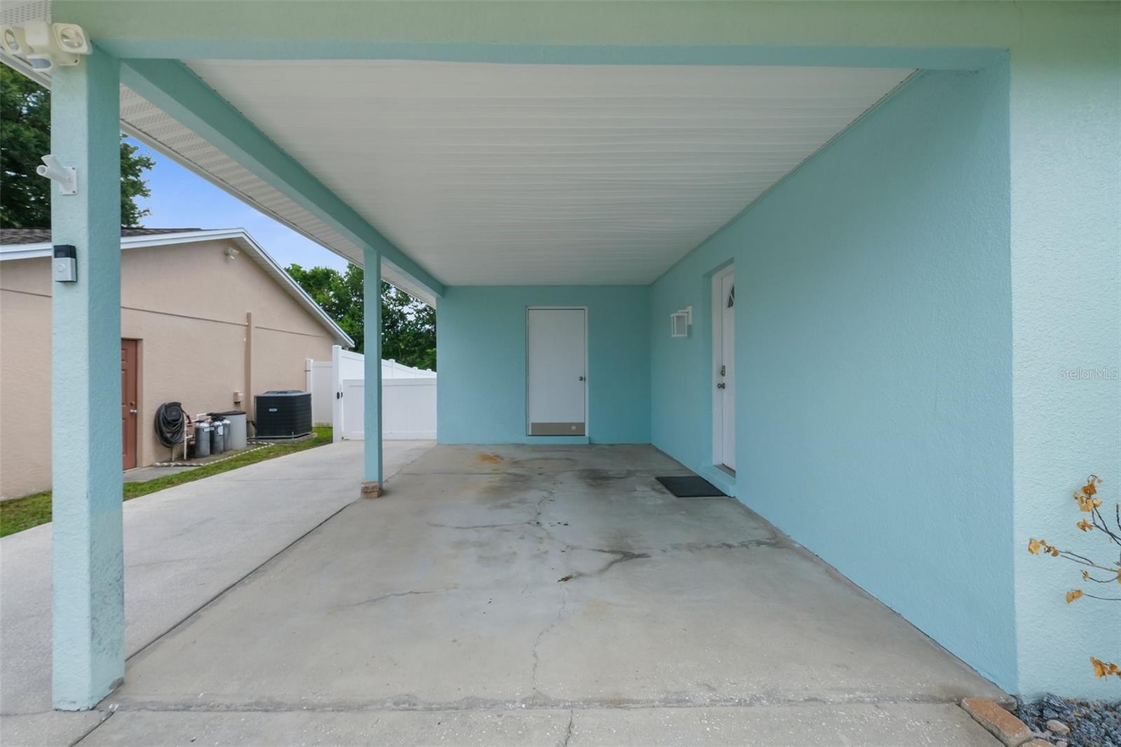 Image 55 of 68 For 18605 San Rio Circle