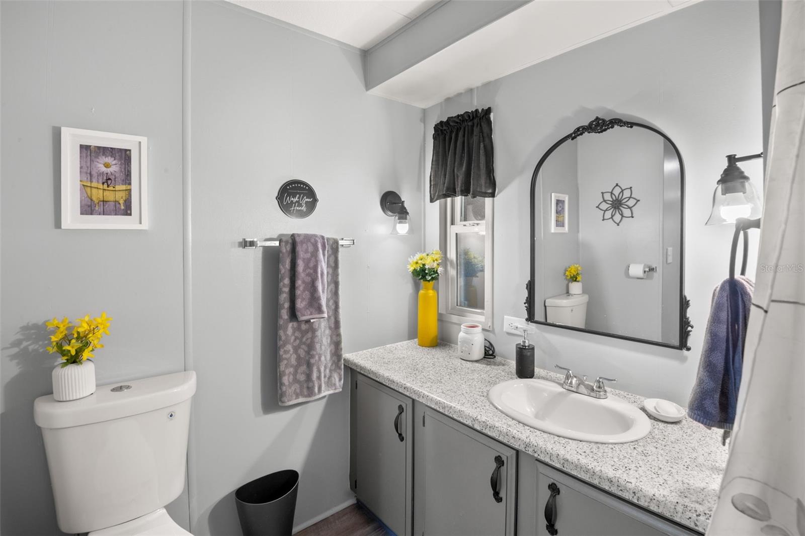 Image 18 of 24 For 7402 Grand Pine Drive