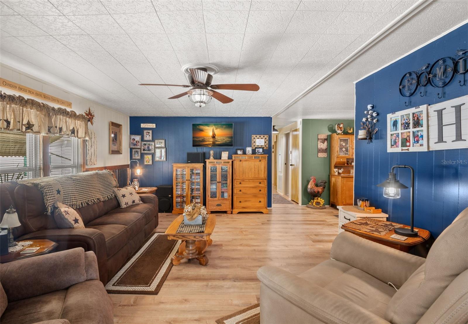 Image 6 of 24 For 7402 Grand Pine Drive
