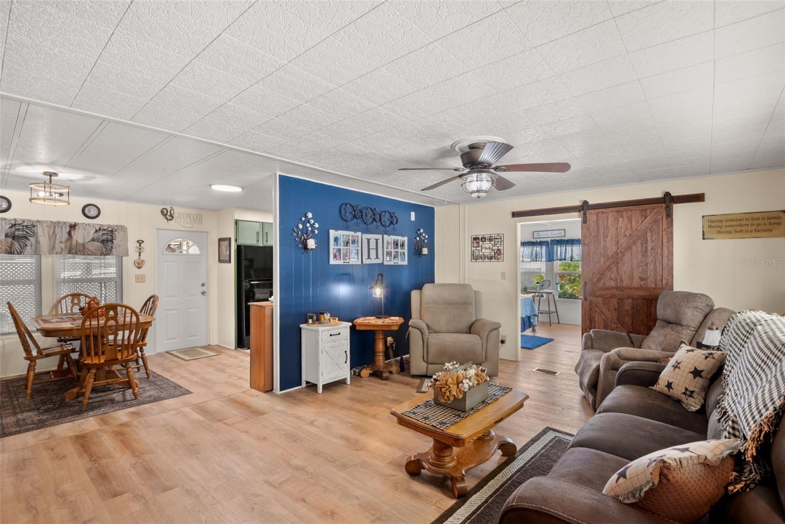 Image 8 of 24 For 7402 Grand Pine Drive