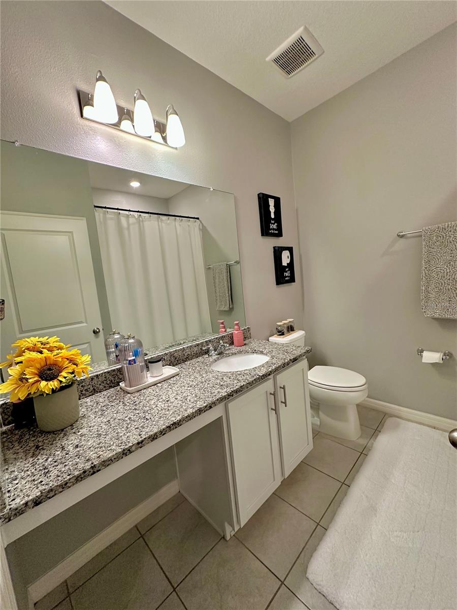 Image 19 of 27 For 12695 Aston Drive