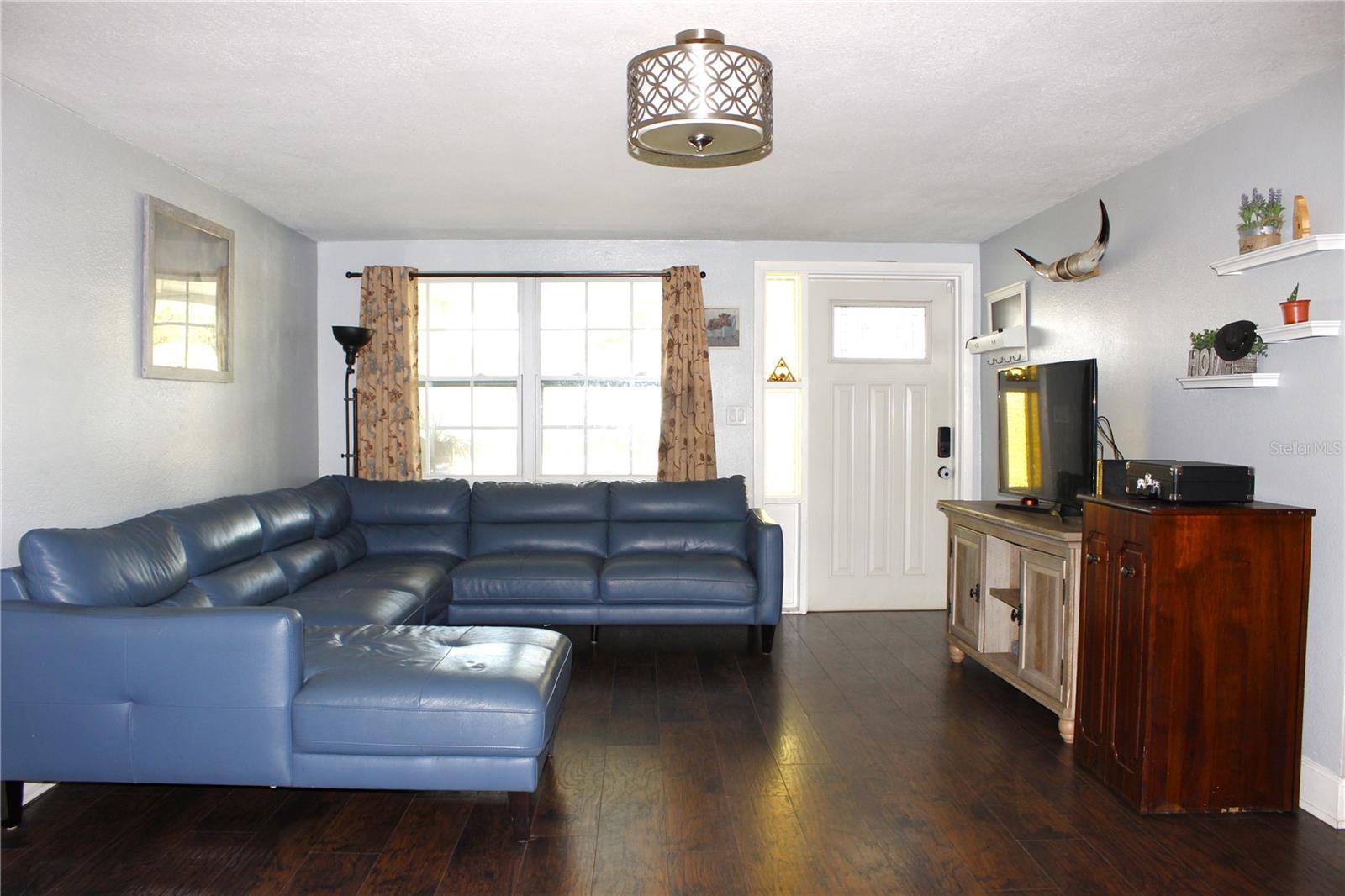 Image 7 of 55 For 5831 1st Avenue