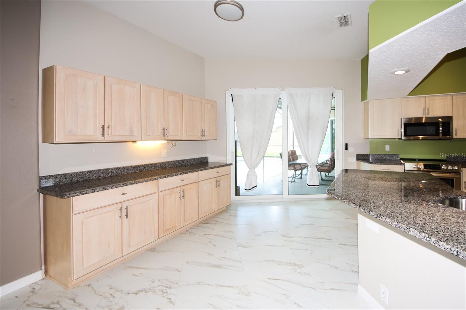 Image 12 of 47 For 8311 Coral Creek Loop