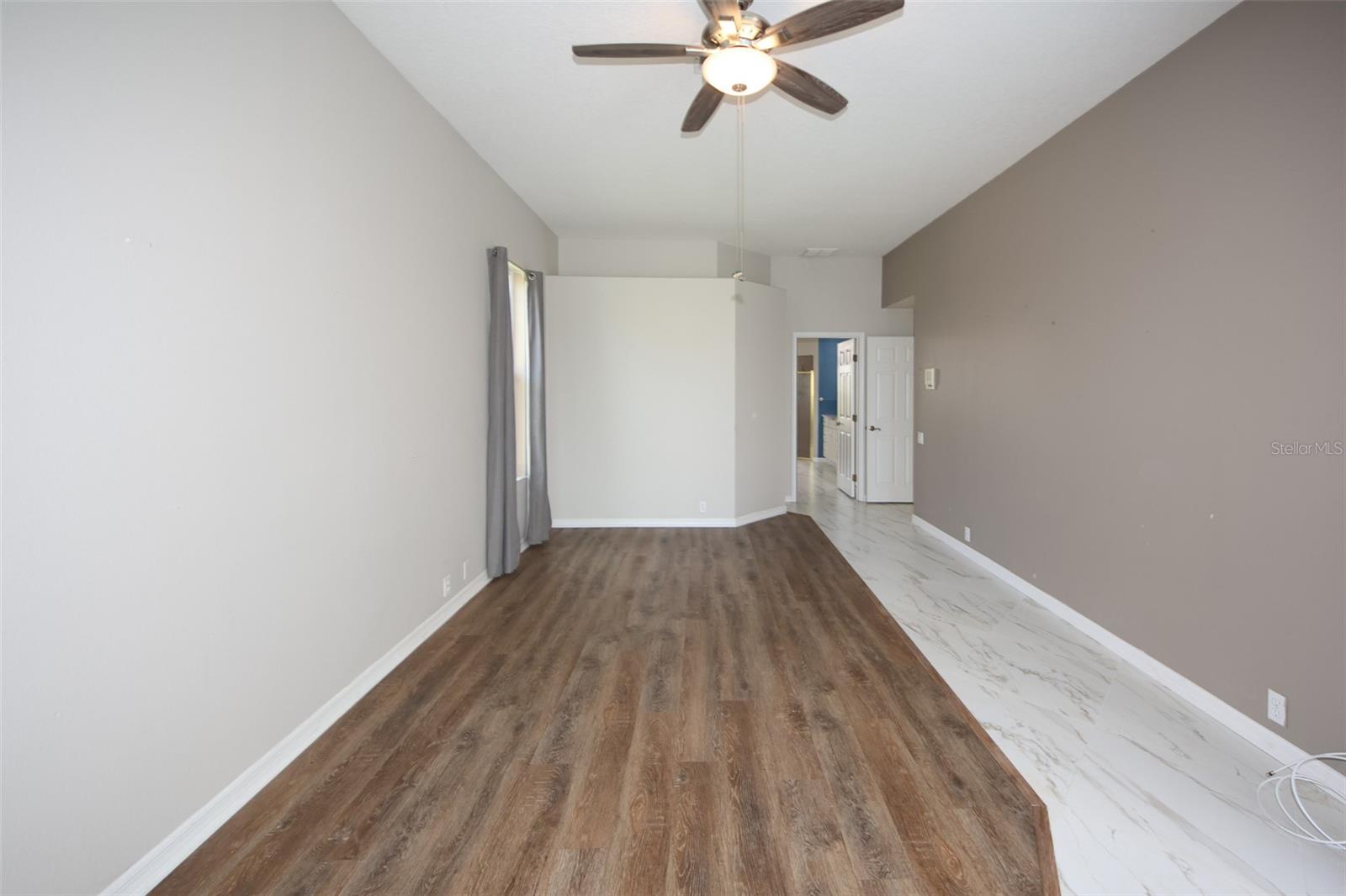 Image 19 of 47 For 8311 Coral Creek Loop