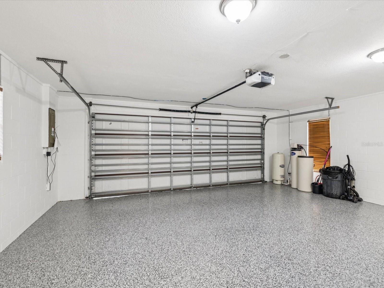 Listing photo id 45 for 10720 Skyhawk Drive