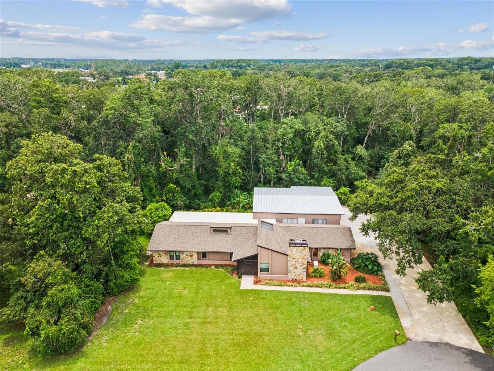 Listing photo id 64 for 10720 Skyhawk Drive