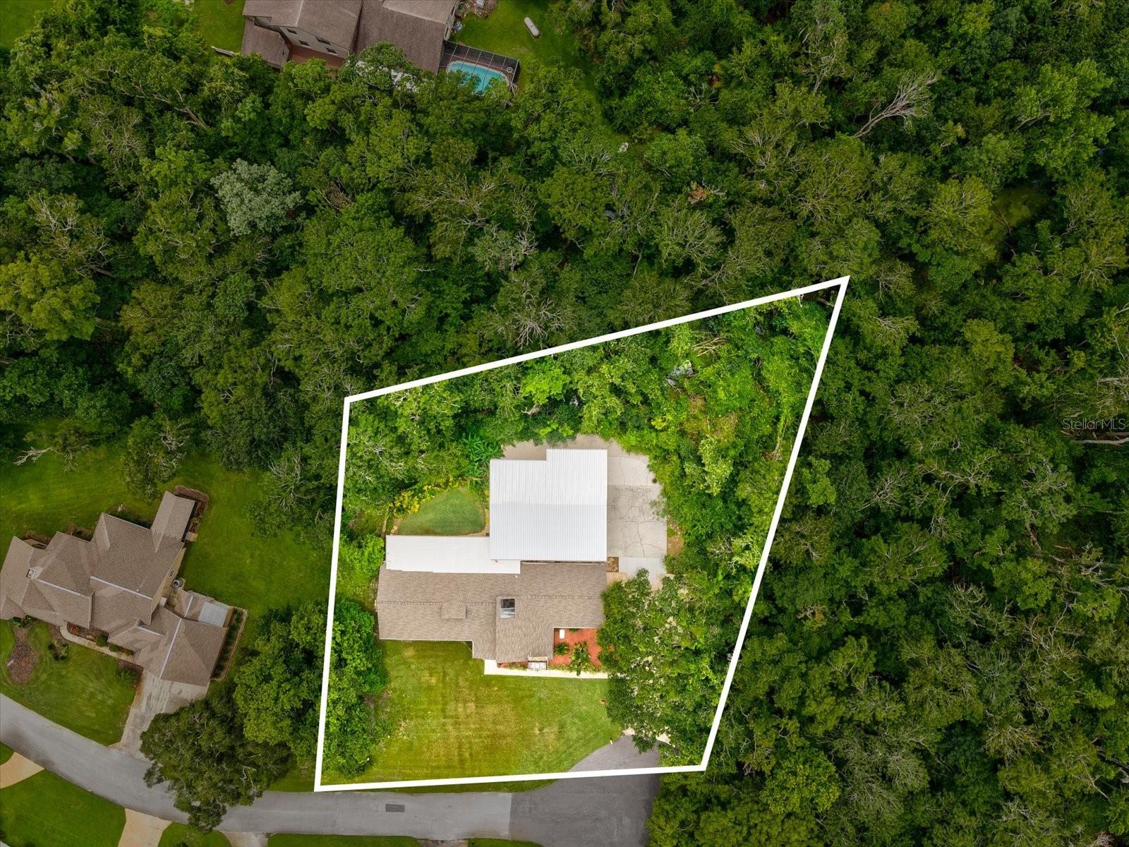 Listing photo id 70 for 10720 Skyhawk Drive
