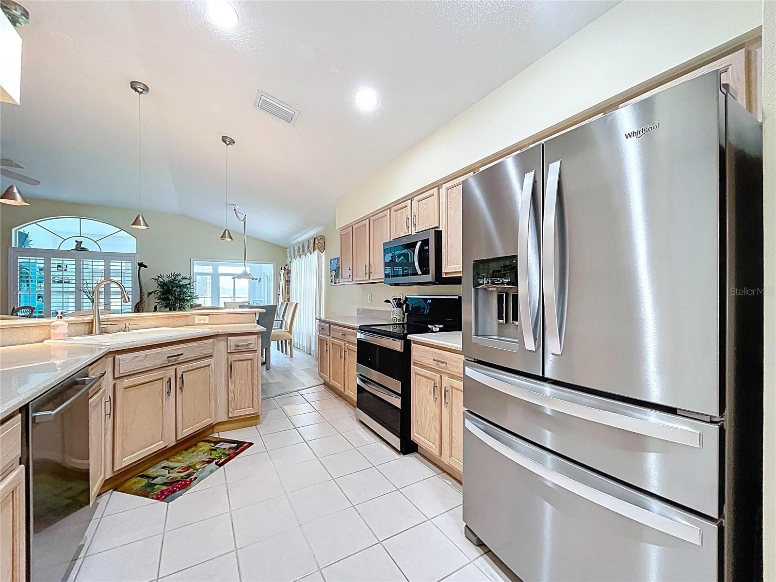 Image 17 of 76 For 1025 Sweet Jasmine Drive