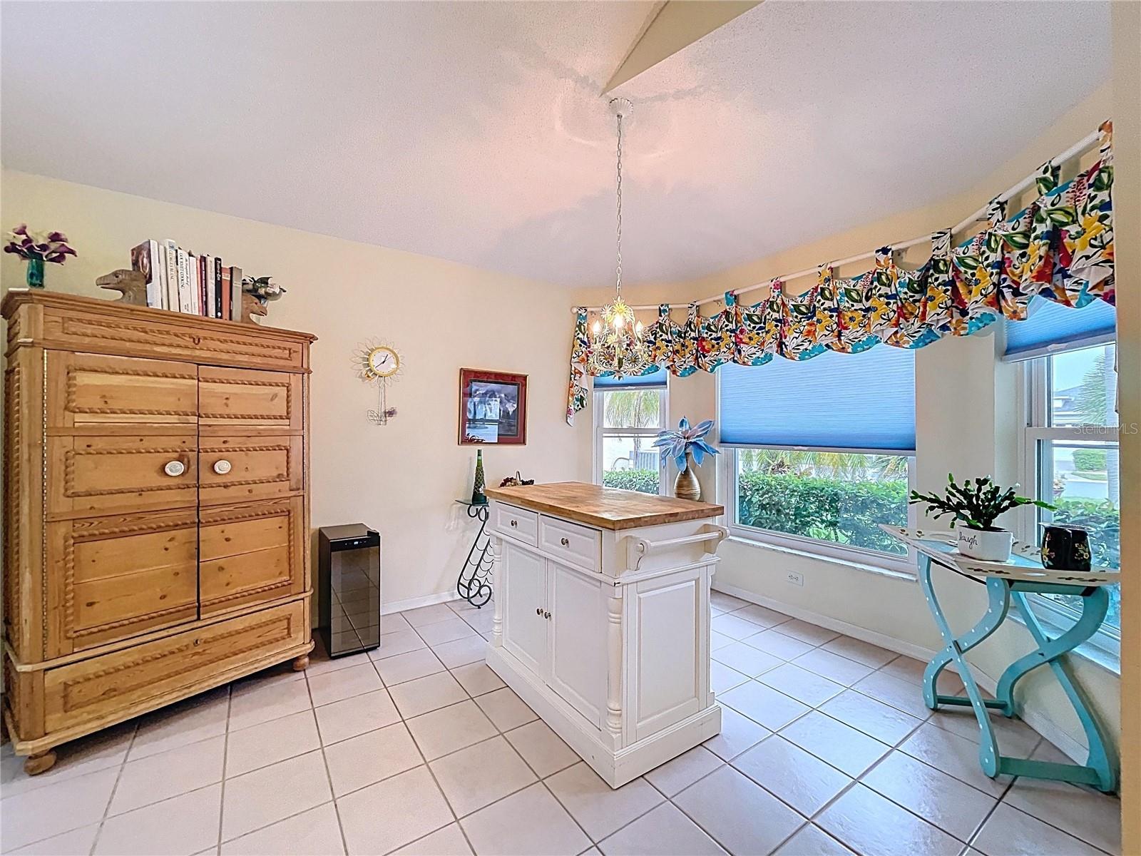 Image 20 of 76 For 1025 Sweet Jasmine Drive