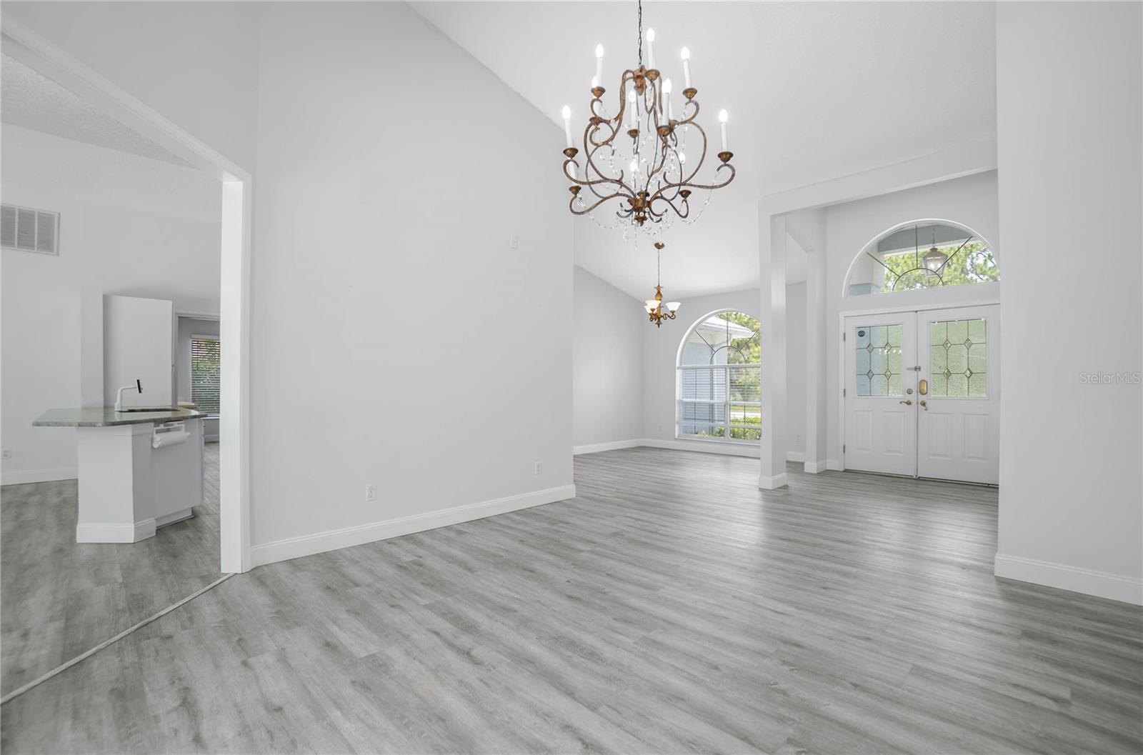 Image 11 of 47 For 30 Poppy Street