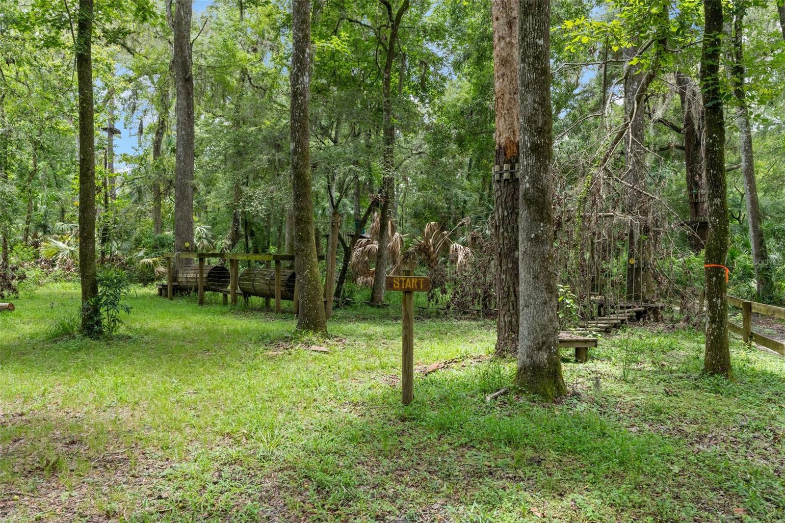 Listing photo id 34 for 6440 Cedar Lane