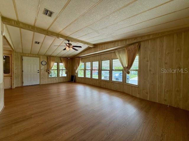 Image 10 of 37 For 12499 Fairway Avenue