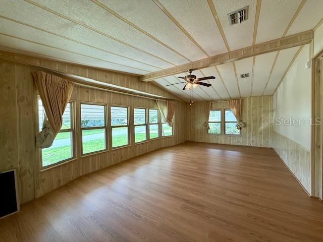 Image 8 of 37 For 12499 Fairway Avenue