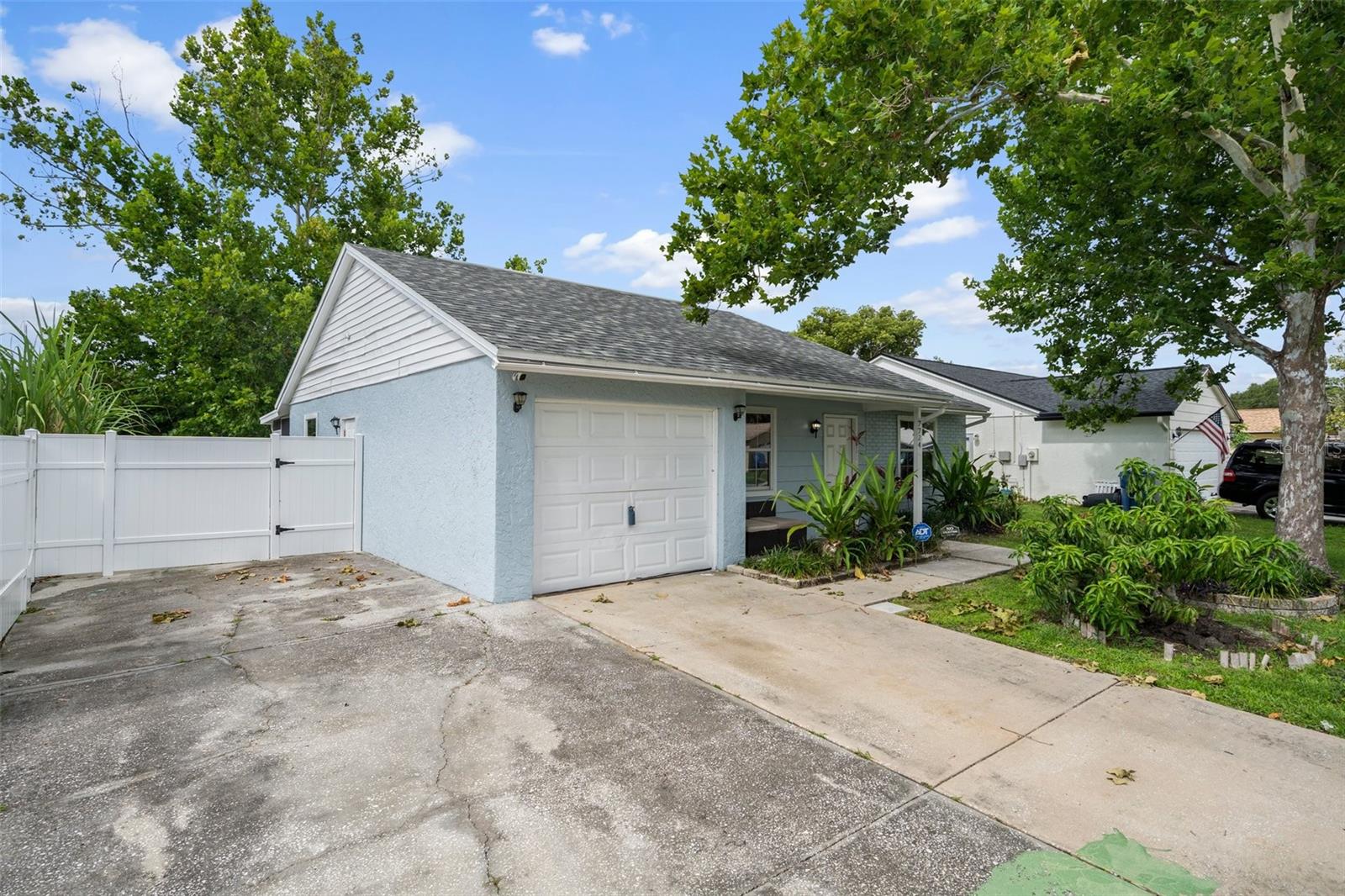 Image 2 of 38 For 7724 Arlight Drive