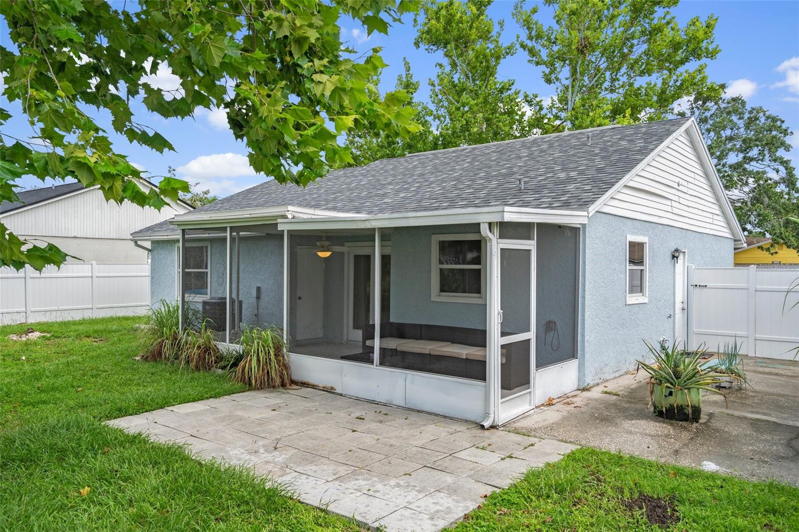 Image 34 of 38 For 7724 Arlight Drive
