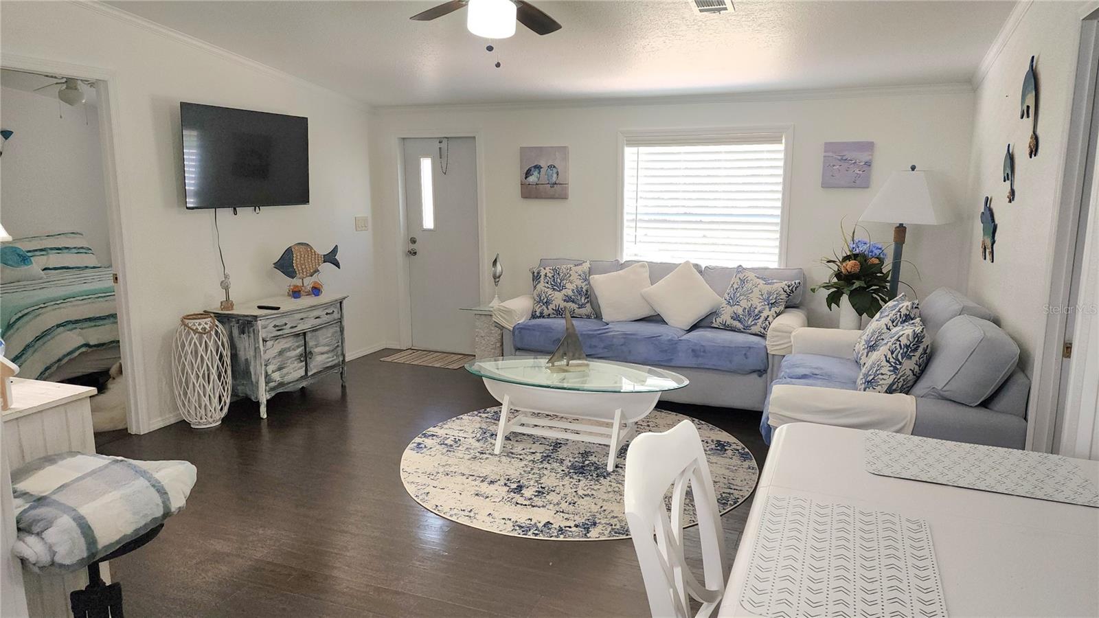 Listing photo id 9 for 6800 Stacie Court
