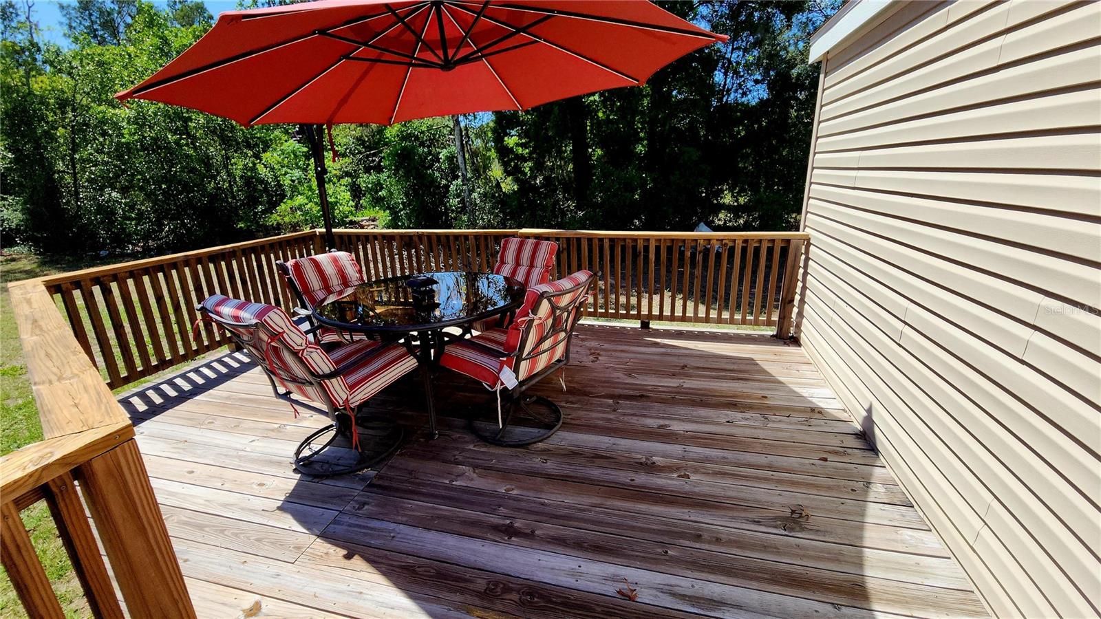 Listing photo id 6 for 6800 Stacie Court