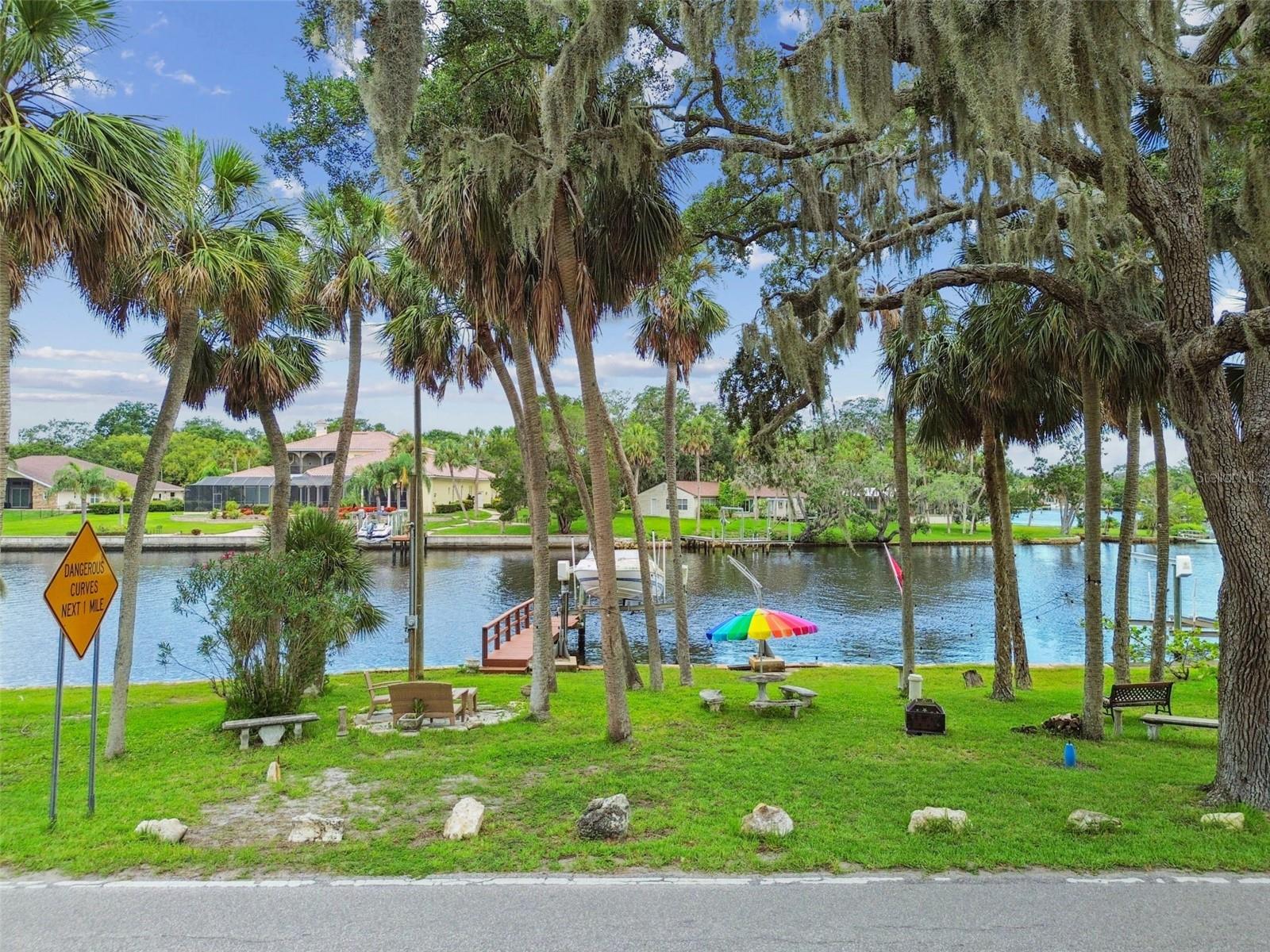 Image 10 of 52 For 7342 Grand Boulevard
