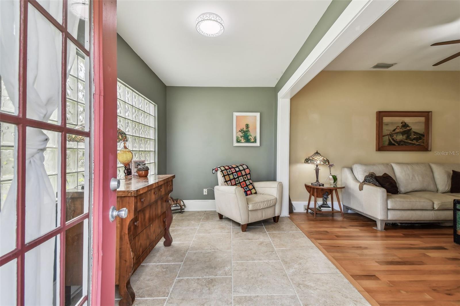 Image 18 of 52 For 7342 Grand Boulevard