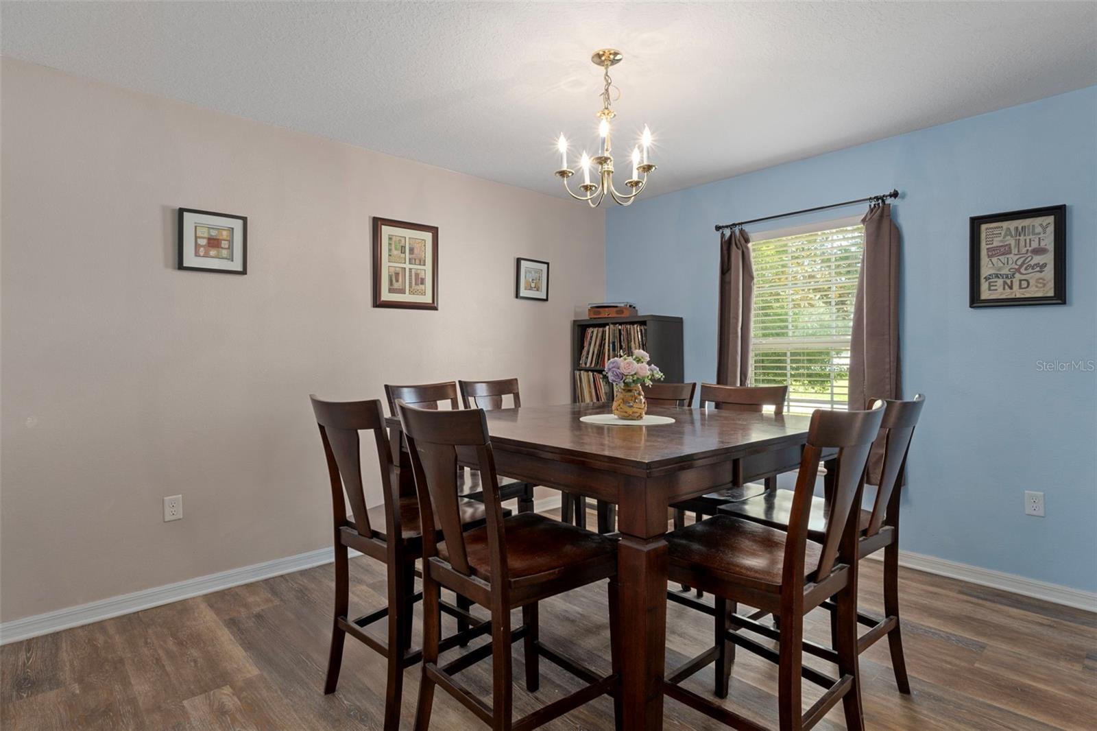 Image 9 of 66 For 14348 Finsbury Drive