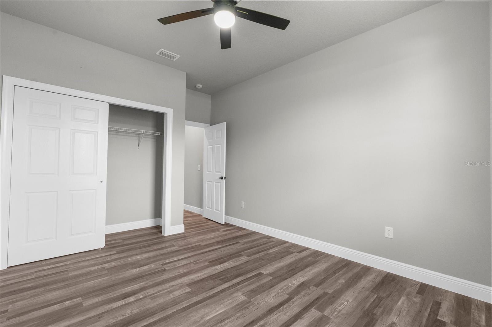 Listing photo id 22 for 16113 Penn State Road