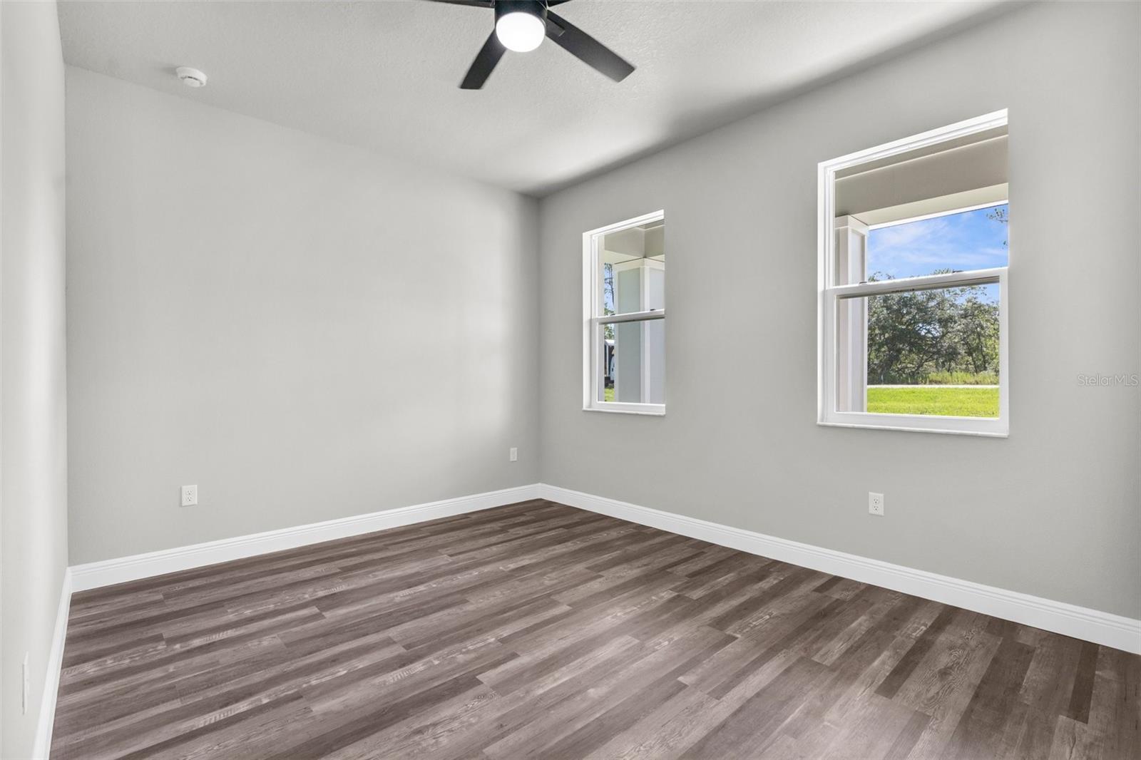 Listing photo id 25 for 16113 Penn State Road