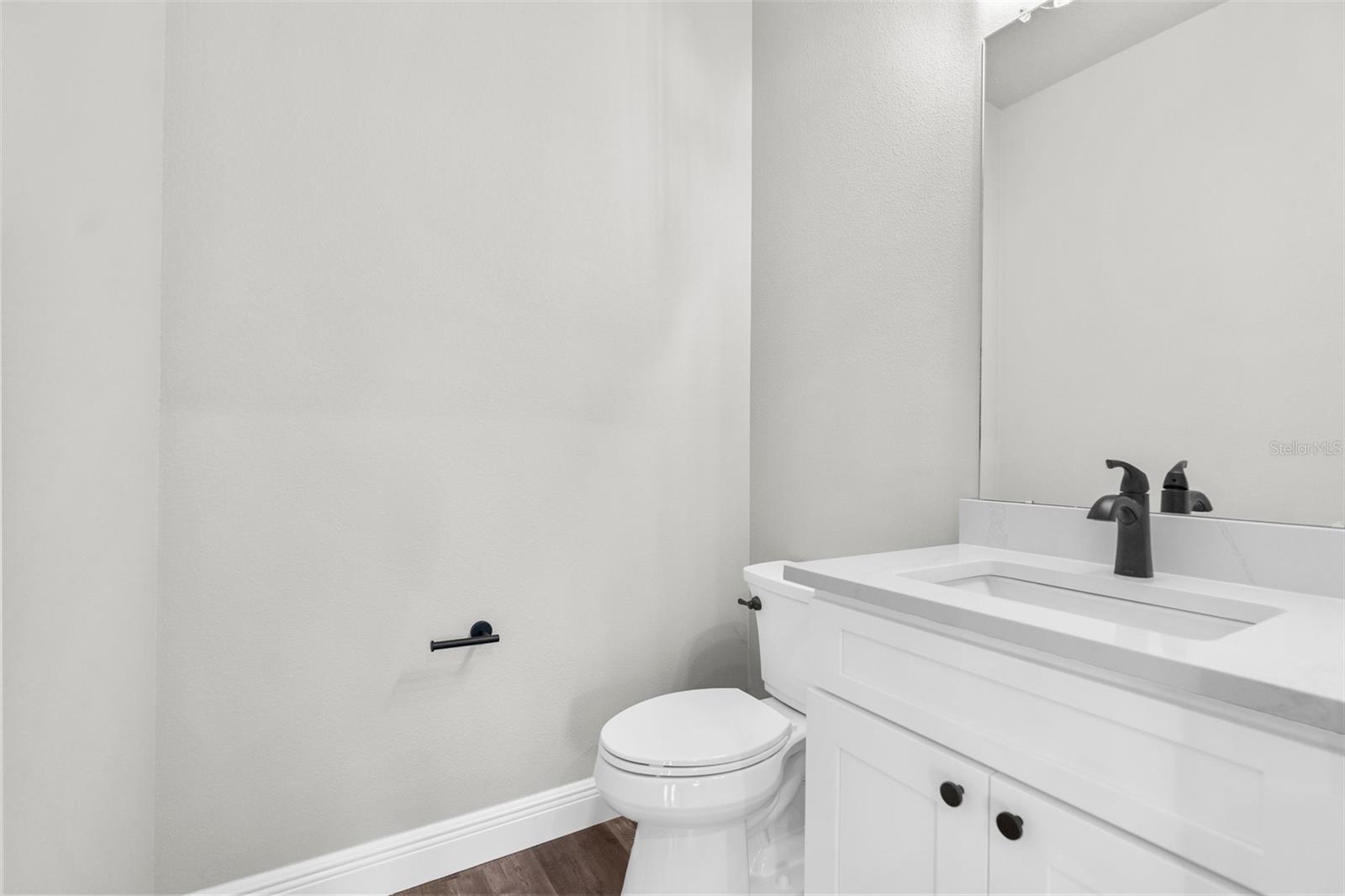 Listing photo id 33 for 16113 Penn State Road
