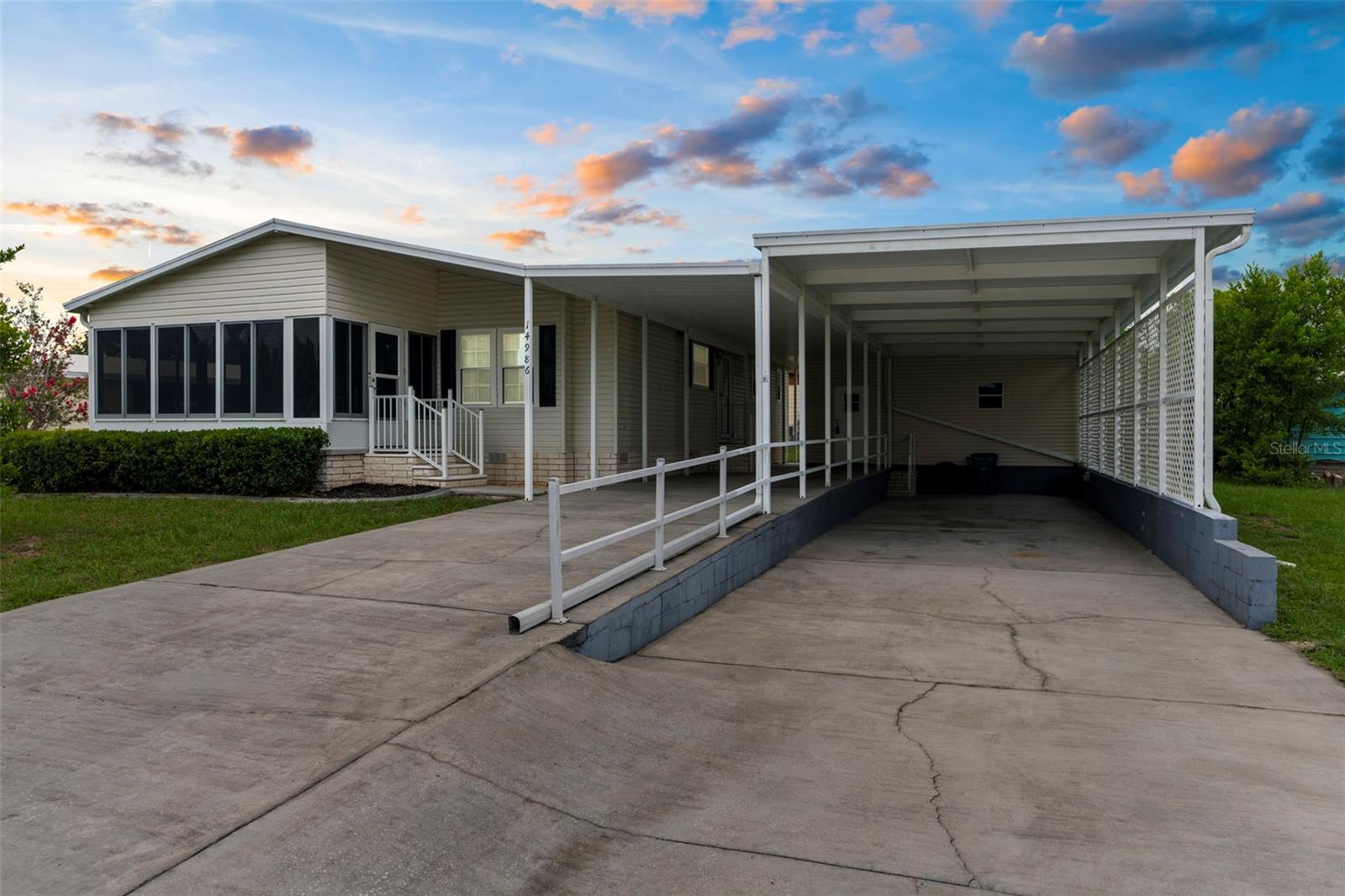Image 17 of 45 For 14986 Rialto Avenue