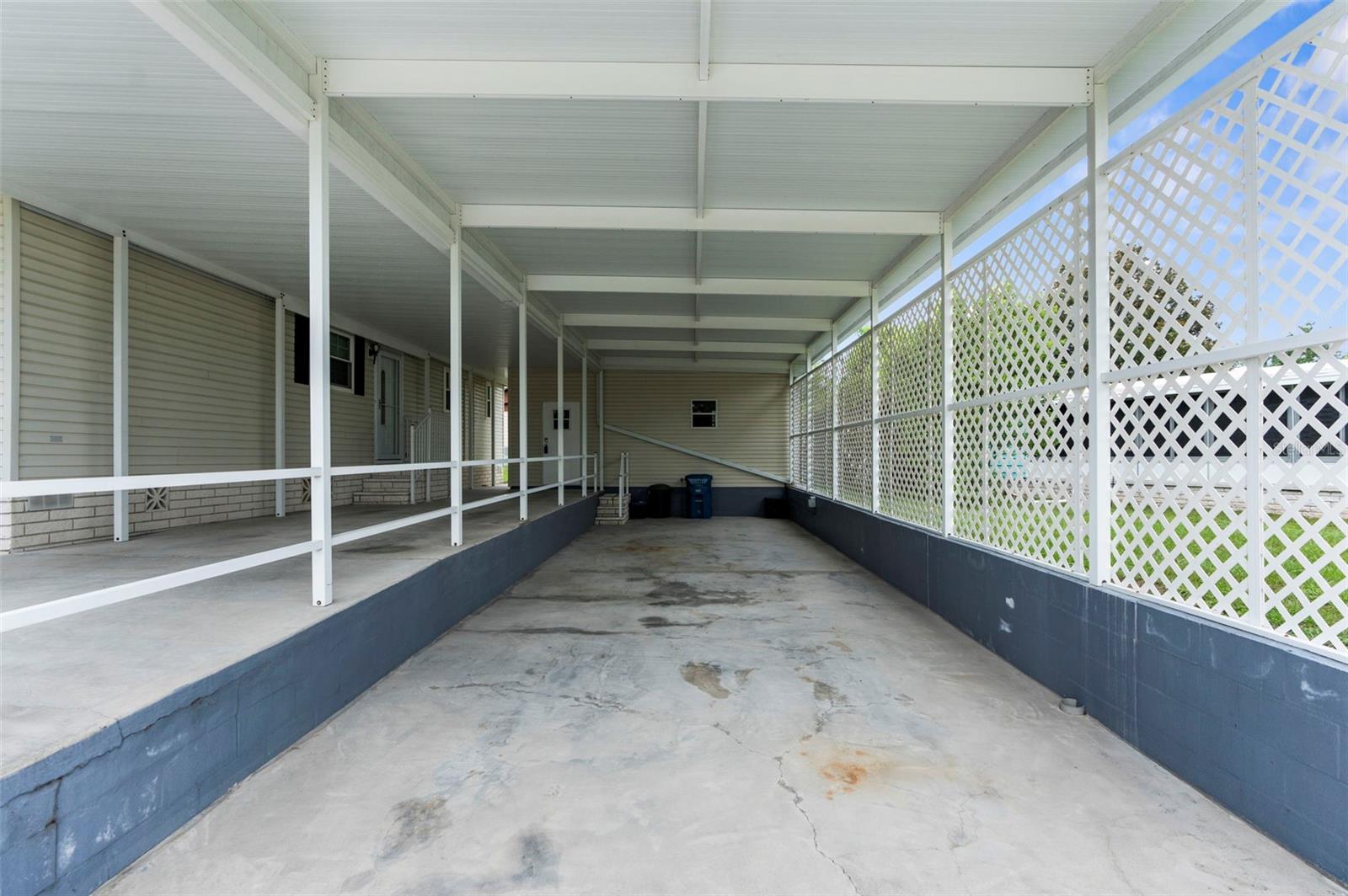 Image 18 of 45 For 14986 Rialto Avenue