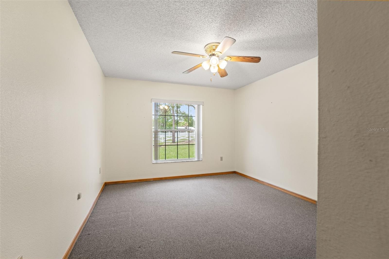 Listing photo id 17 for 5085 Bone Lane