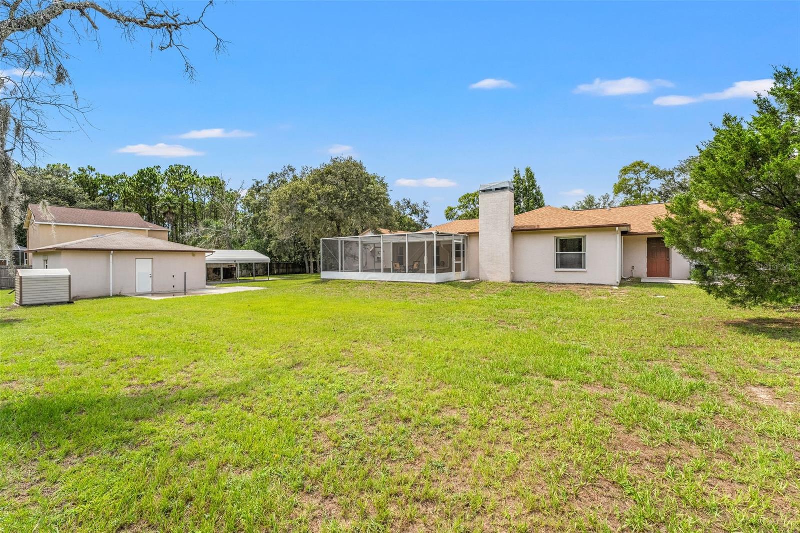 Listing photo id 35 for 5085 Bone Lane