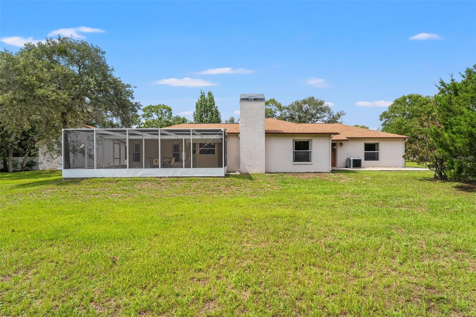 Listing photo id 38 for 5085 Bone Lane