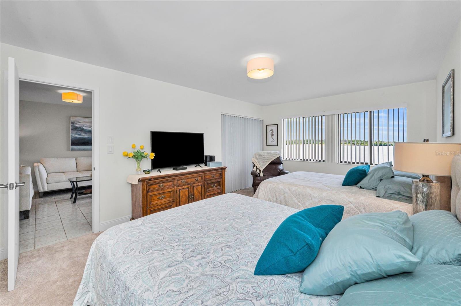 Image 39 of 80 For 1813 Mariner Drive 146