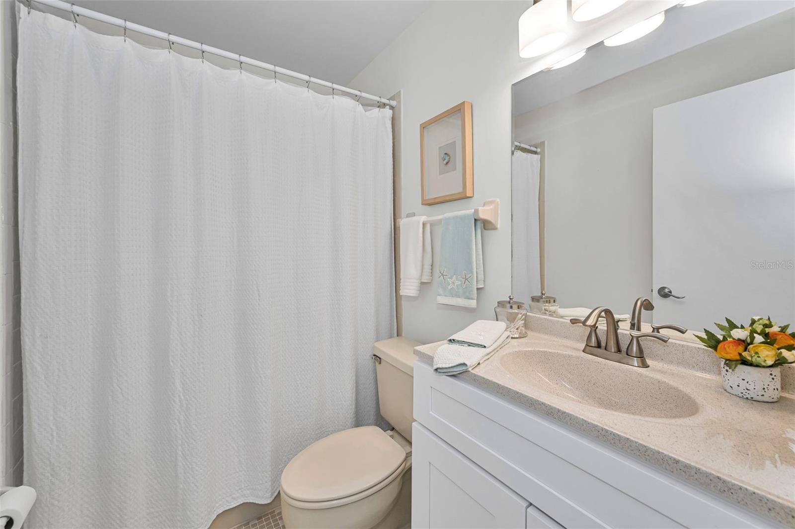 Image 47 of 80 For 1813 Mariner Drive 146