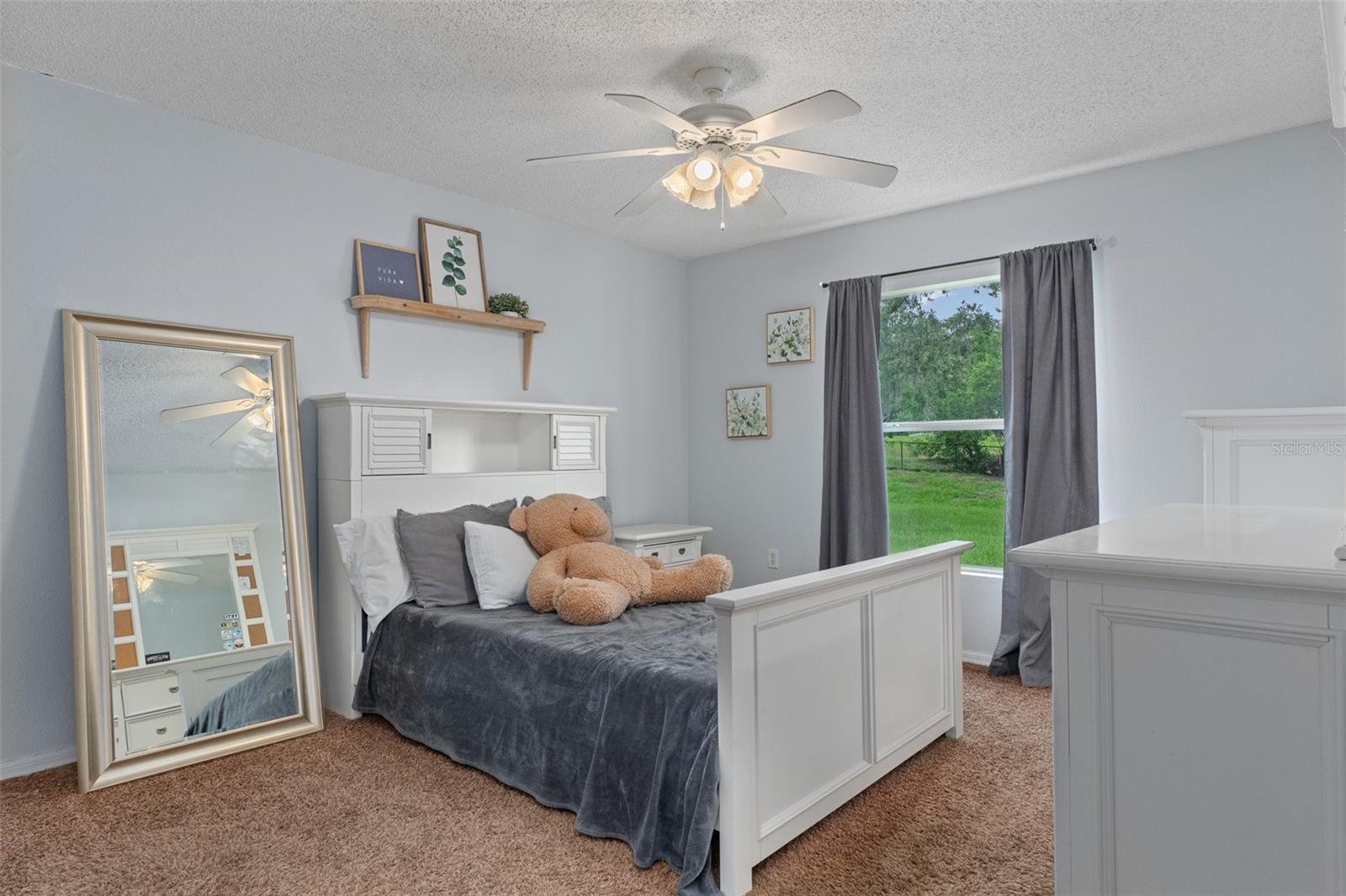 Image 32 of 59 For 9438 Lorendale Circle
