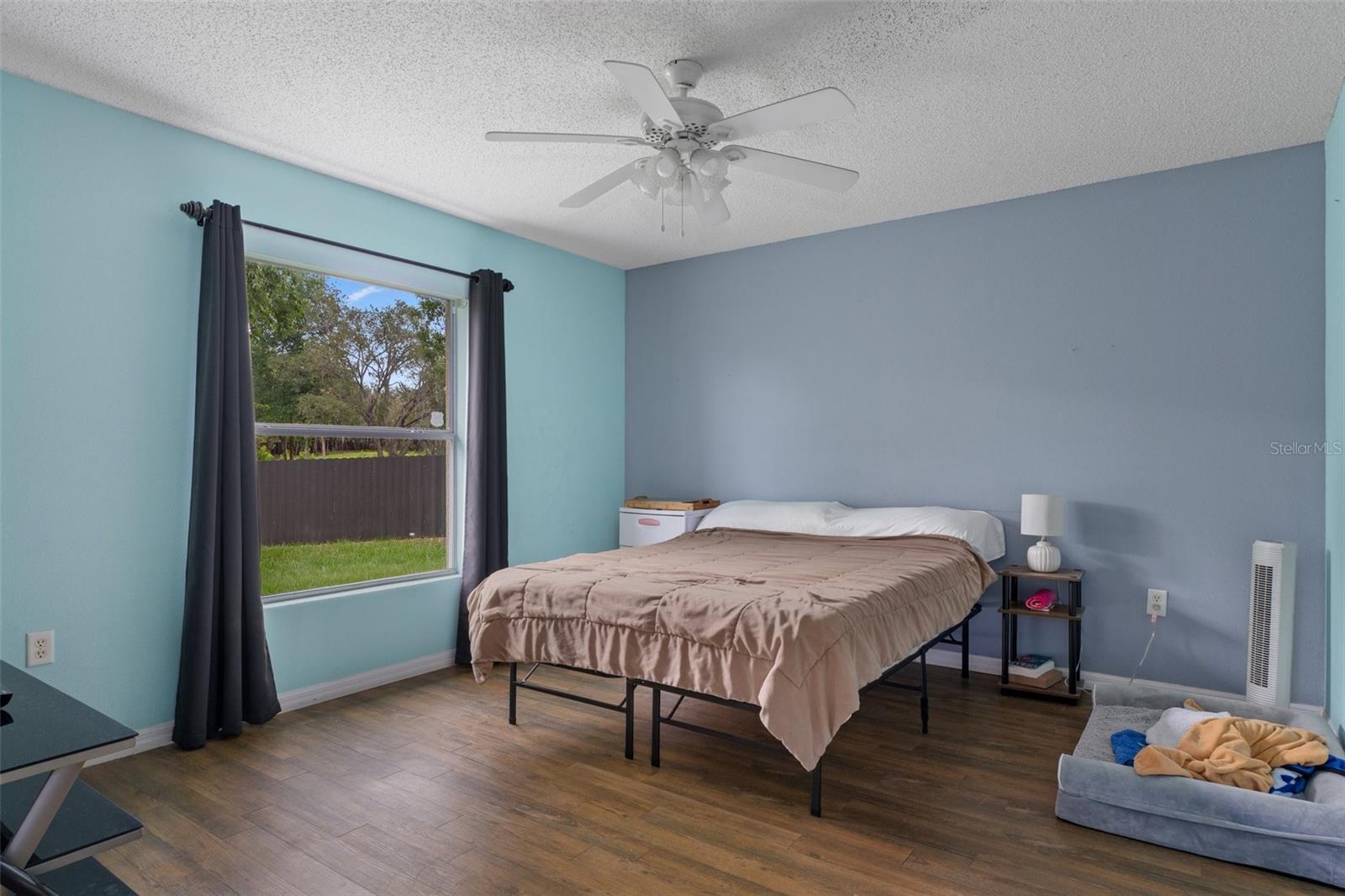 Image 34 of 59 For 9438 Lorendale Circle