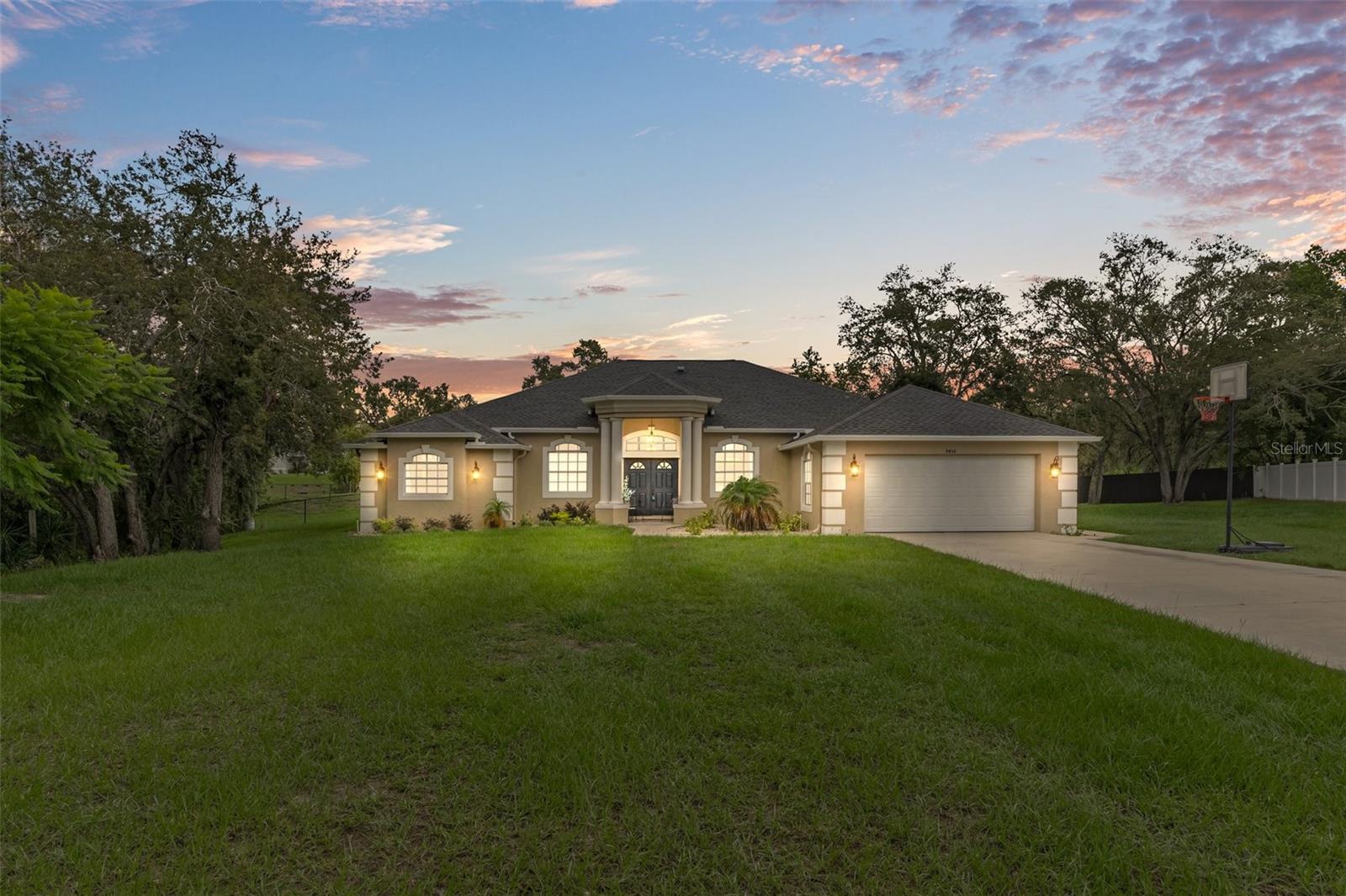 Image 49 of 59 For 9438 Lorendale Circle