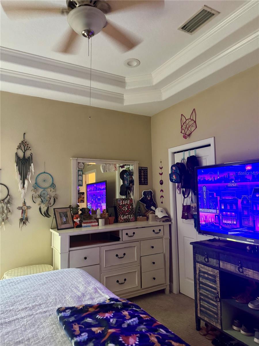Image 10 of 16 For 7987 - 7989 Pinehurst Drive