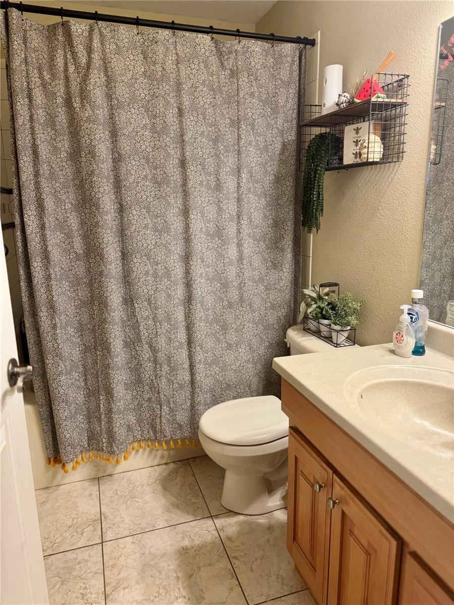 Image 13 of 16 For 7987 - 7989 Pinehurst Drive