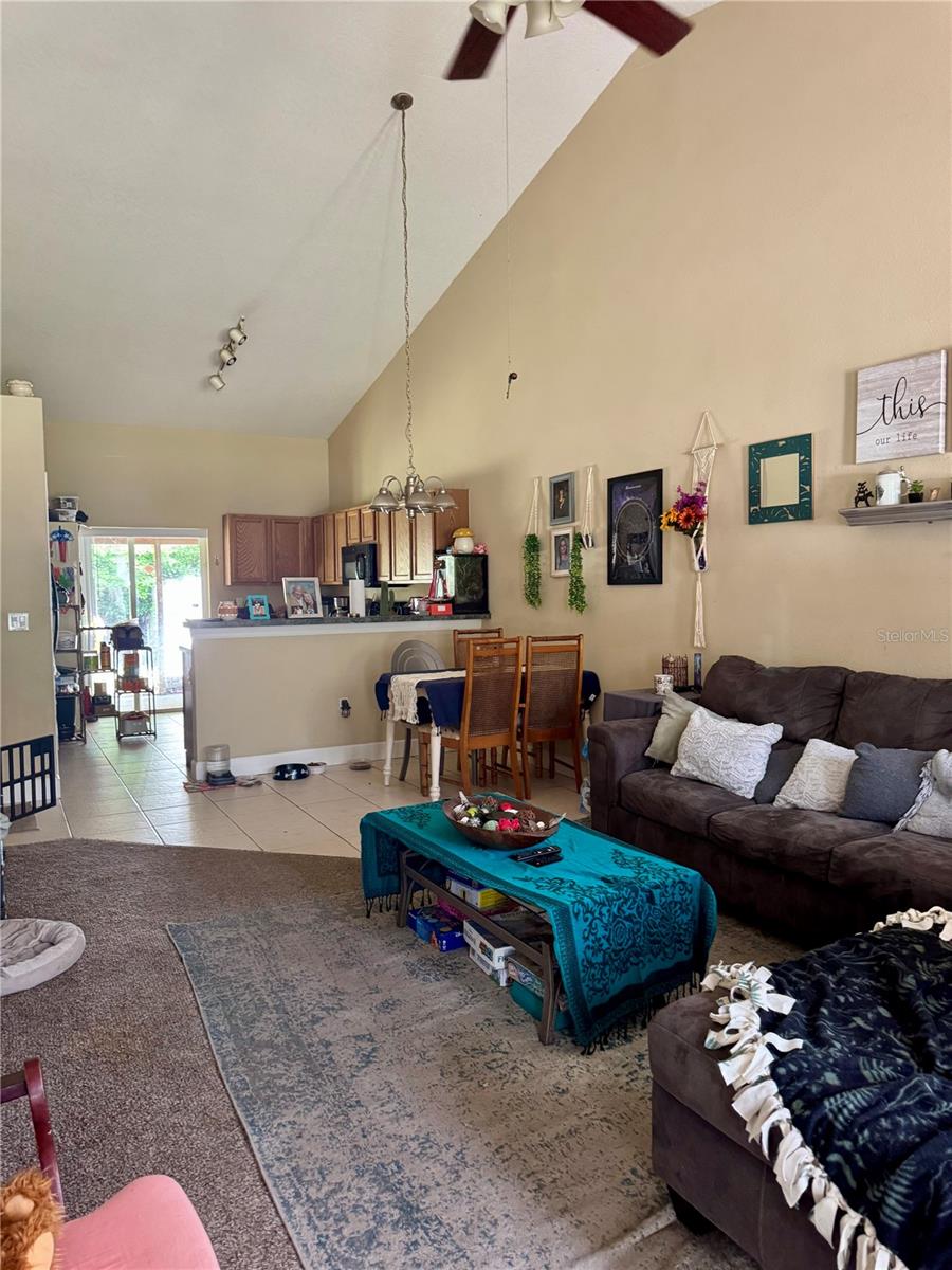 Image 14 of 16 For 7987 - 7989 Pinehurst Drive