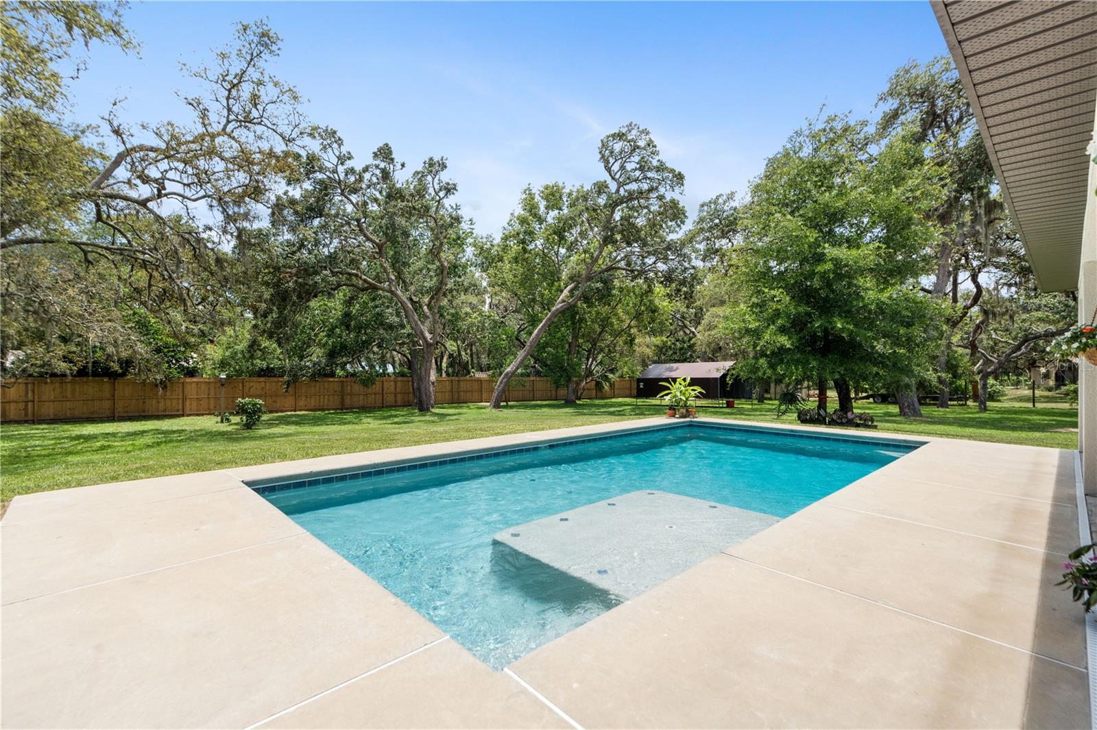 Image 42 of 59 For 13330 Morrow Lane